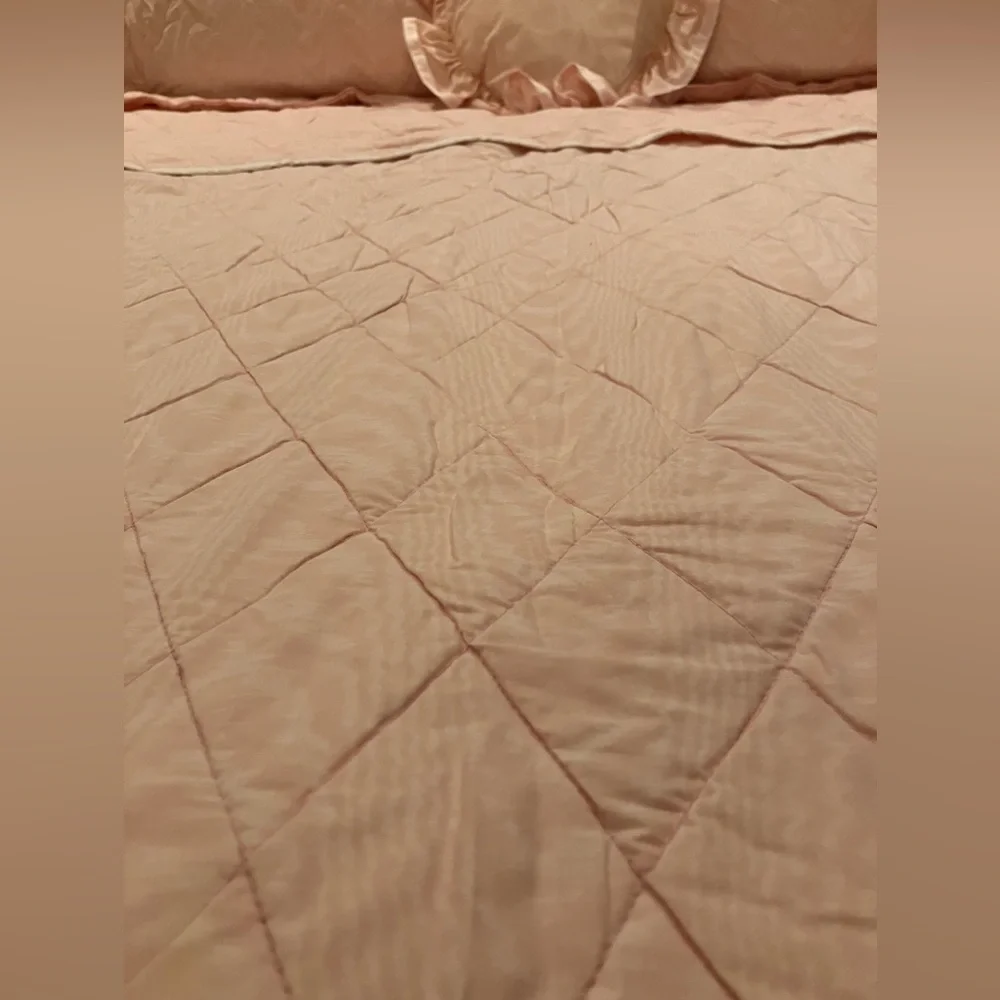 8 Pc Set Laura Ashley Quilt
